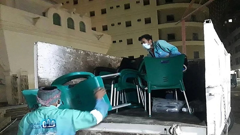 بالفيديو.. إعادة إغلاق مقهى يستقبل رواده من باب سري بجدة