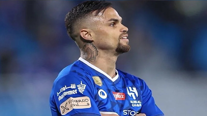 ناد بروشن يقترب من التعاقد مع ميشيل