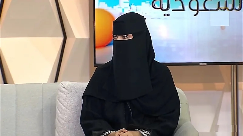 بالفيديو.. مبتكرة توضح كيف يمكن للمعلمين والطلاب استخدام تطبيق "واضح"