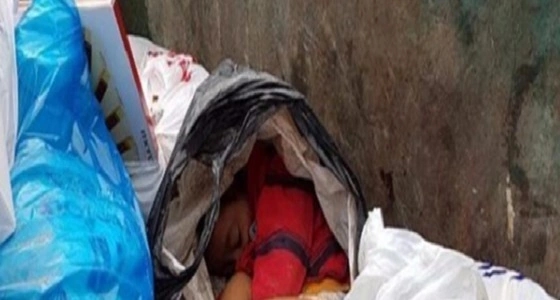 فتاة تقتل طفلتها غير الشرعية وتلقي بها في القمامة