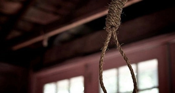 فتاة بريطانية تشنق نفسها داخل صالون تجميل