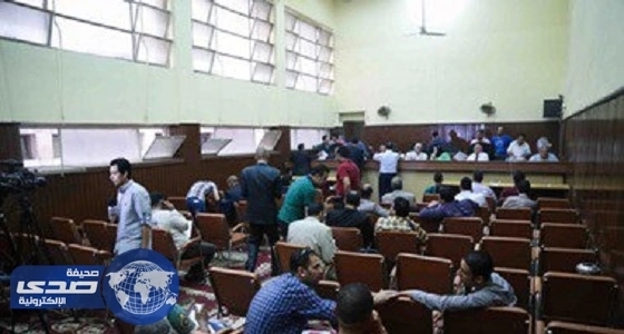 معاقبة موظف لنشره صورا عارية لطفلة على مواقع التواصل الاجتماعى