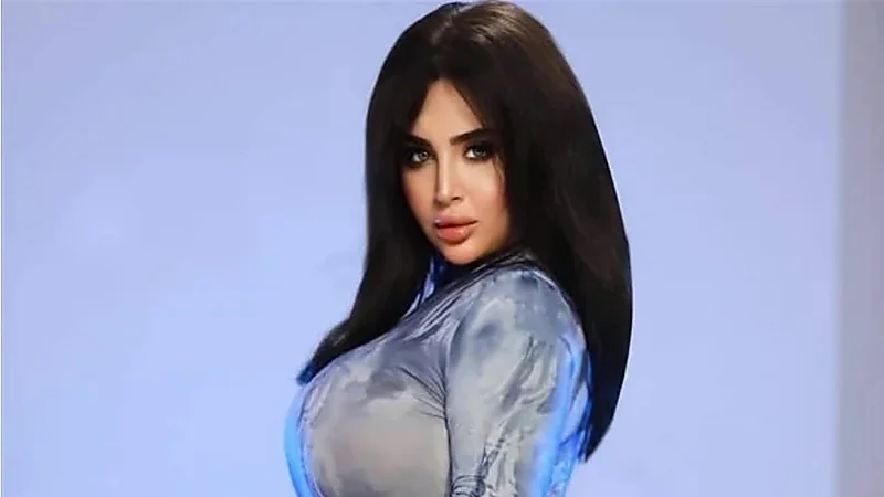 القبض على بلوجر مصرية شهيرة لنشرها فيديوهات فاضحة