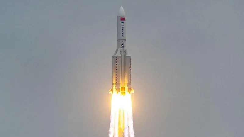 توضيح من السفارة الصينية بالمملكة حول خطر الصاروخ الخارج عن السيطرة