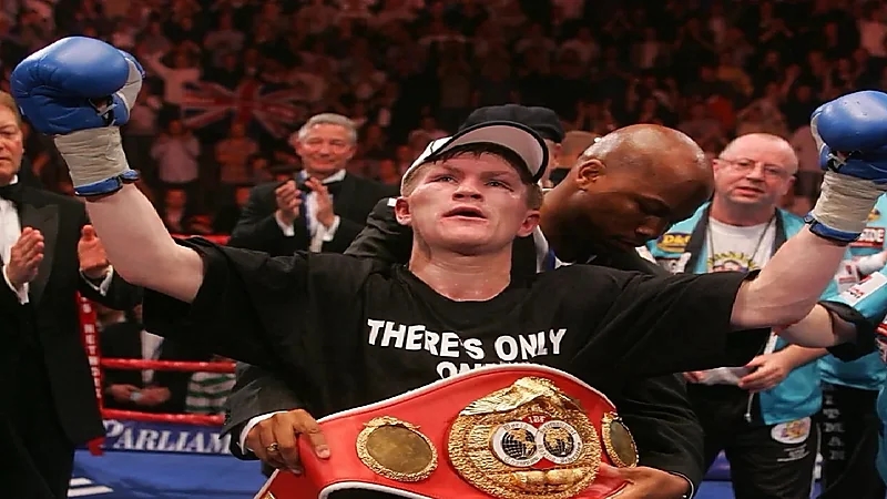 العثور على جثة الملاكم البريطاني الملقب بالقاتل المحترف