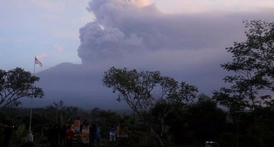 سفير المملكة بإندونيسيا يطالب المواطنين بالابتعاد عن المناطق المحظورة