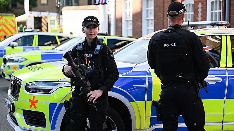 الاعتداء على مسلم بمادة حارقة في بريطانيا