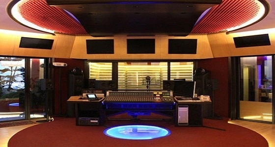 شرط جديد لظهور الإعلاميين الرياضيين في البرامج