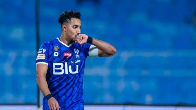 سالم الدوسري يعتذر من جماهير الهلال