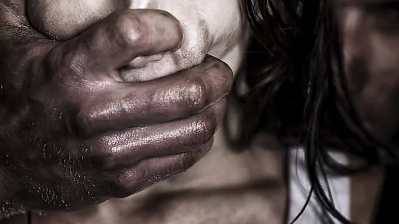 متهم بجريمة اغتصاب جماعي يقع في شر أعماله بالهند