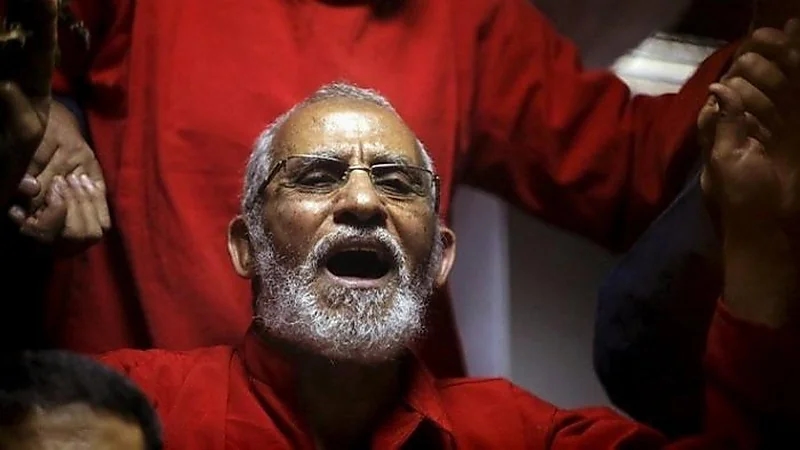 تأييد حكم المؤبد على مرشد الإخوان الإرهابية و10 آخرين في مصر