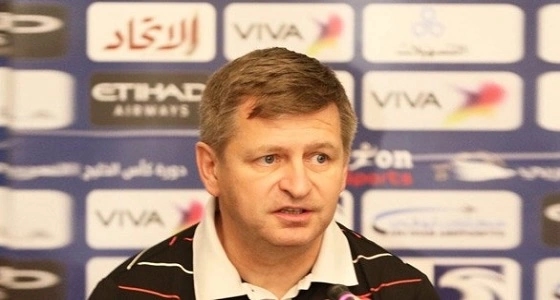 مدرب البحرين يكشف تطلعات " الأزرق " إلى الفوز بلقب خليجي 23