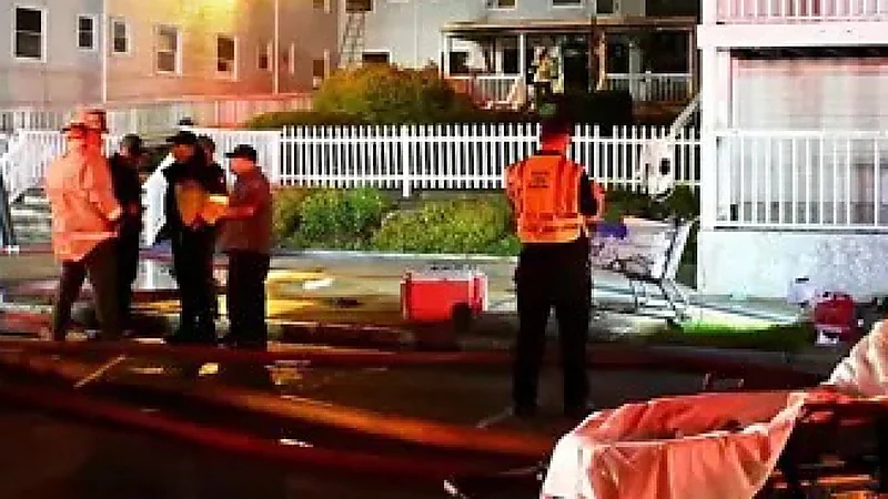 نقص العمالة سبباً في زيادة ضحايا حريق دار المسنين في ماساشوستس الأمريكية ..فيديو
