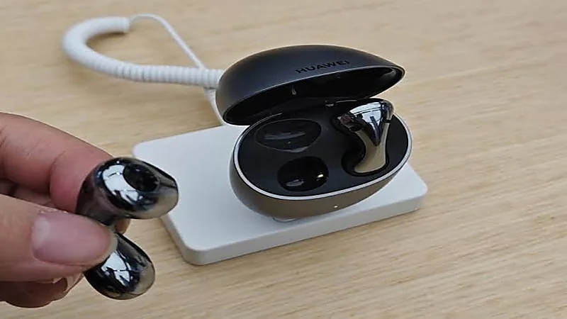 هواوي تنافس سامسونج وآبل بسماعات لاسلكية متطورة.. فيديو