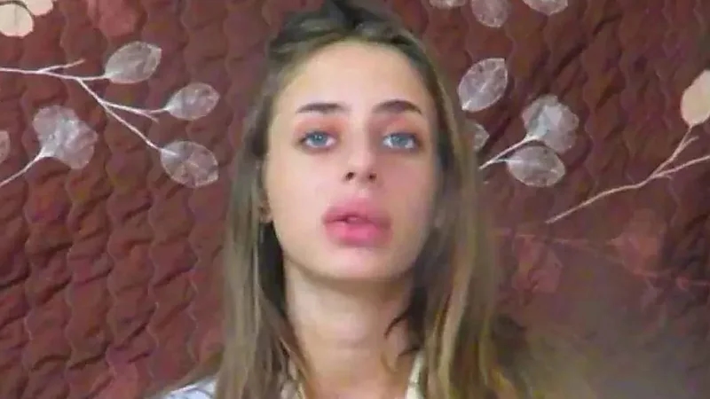 أسيرة إسرائيلية سابقة تتحدث عن اغتصابها داخل تل أبيب