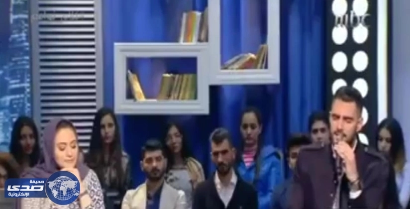 بالفيديو.. " يعقوب شاهين" يٌبكي مذيعة وحضور برنامج " كلام نواعم "