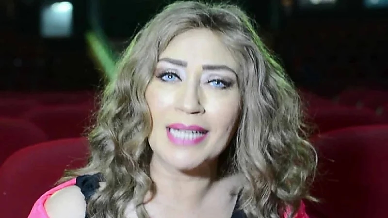 لأول مرة.. إيناس مكي تكشف سبب عدم حضورها جنازة والدها