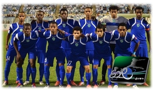 نقطتين تفصل الفتح عن (زين).. الهلال يتشبث بالأمل