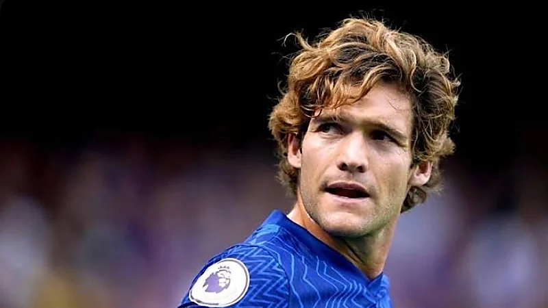 مدرب تشيلسي: ألونسو يرغب بالرحيل عن النادي