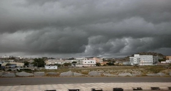 إنذار مبكر بسحب ممطرة بالباحة