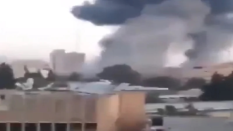 بالفيديو.. لحظة رعب عائلة فلسطينية أثناء قصف برج سكني