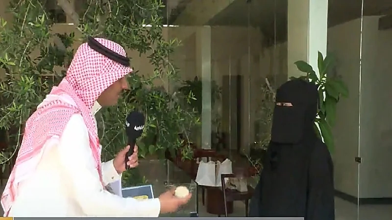 بالفيديو .. حرفية سعودية: دخل صناعة صابون زيت الزيتون يفوق 10 آلاف ريال