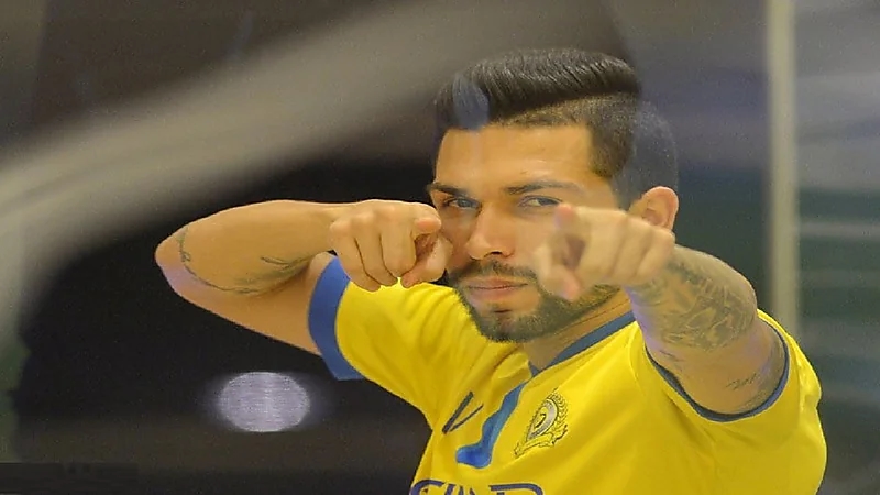 مدرب أتلتيكو يرغب في ضم بيتروس النصر