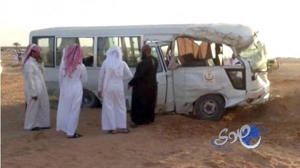 بالفيديو..شاب يقع في شر أعماله عقب توبيخه لقائد سيارة