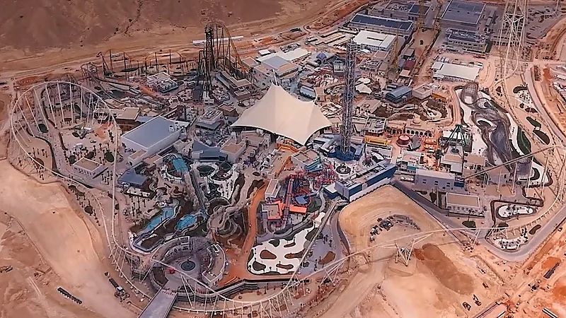 مدينة ترفيهية عالمية تتشكّل في قلب القدية .. صور