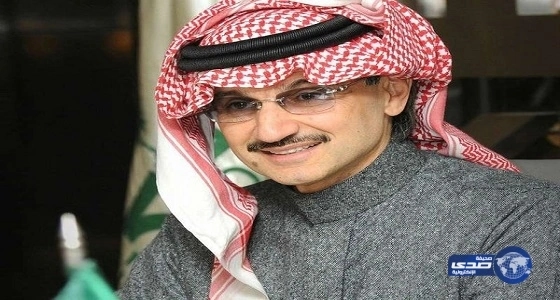 بالصور.. مصادرة 72 بسطة ملابس في حملة على مواقع للباعة الجائلين بالرياض