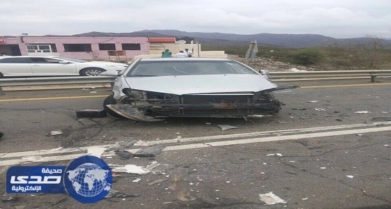 " تصادم شاحنة ومركبه " على طريق العرضيات يخلف اصابة واحده