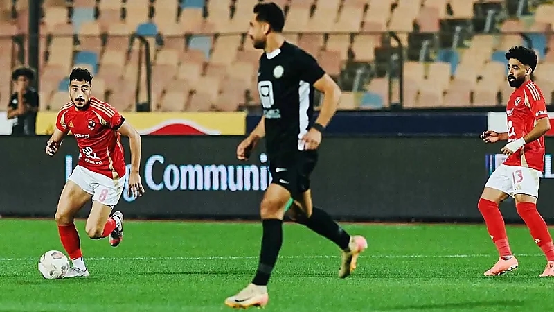 الأهلي يقترب من التتويج بلقب الدوري المصري