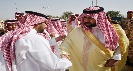 بالصور.. نائب أمير جازان ينقل التعازي لأسرة الشهيد " الكعبي "