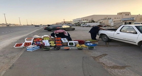 بالصور.. أمانة الرياض تشن حملات رقابية لمنع البيع الجائل