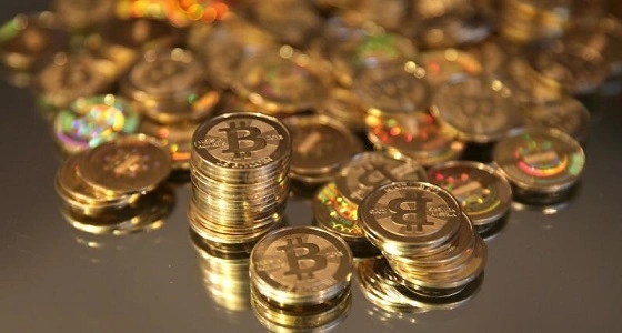 " إثريوم " تطيح بـ " بتكوين " خلال تعاملات اليوم