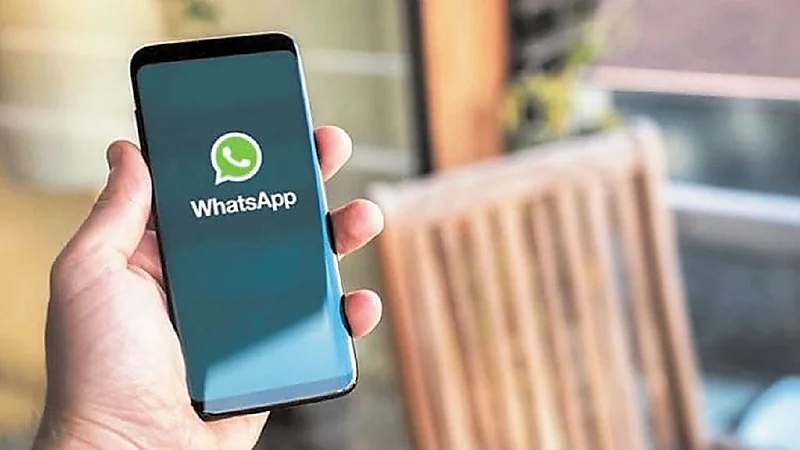 واتساب يتيح ميزة جديدة للتسجيلات الصوتية في آيفون وأندرويد