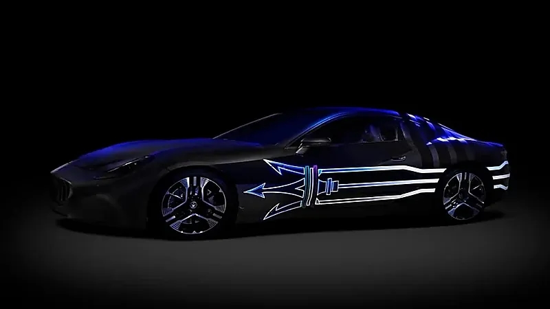 "مازيراتي" تخطط للتحول الكهربائي لسياراتها بحلول 2025