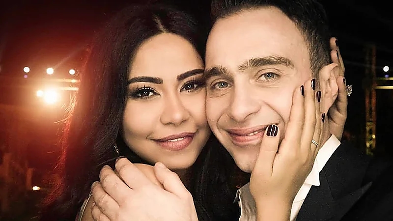 الكشف عن تفاصيل مشاجرة شيرين وحسام حبيب وانهيارها بالبكاء