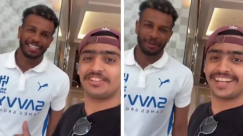 ردة فعل البليهي بعد وصفه بأعظم مدافع في التاريخ .. فيديو