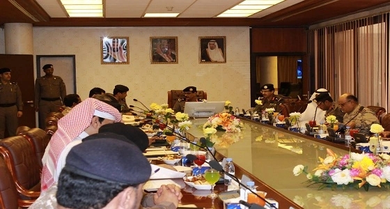 " المطيري " يعقد اجتماعا بأعضاء اللجنة الأمنية الدائمة في الرياض