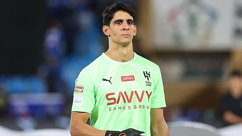 بونو: عشت لحظات لا تنسى في إشبيلية وسأظل مرتبطاً به إلى الأبد