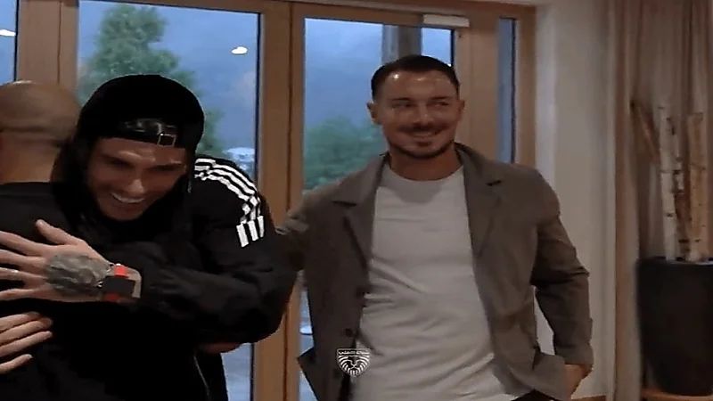 نيولوك يايسله يخطف الأنظار في معسكر الأهلي.. فيديو