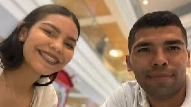 وفاة مأساوية لعروس في شهر العسل إثر صاعقة برق