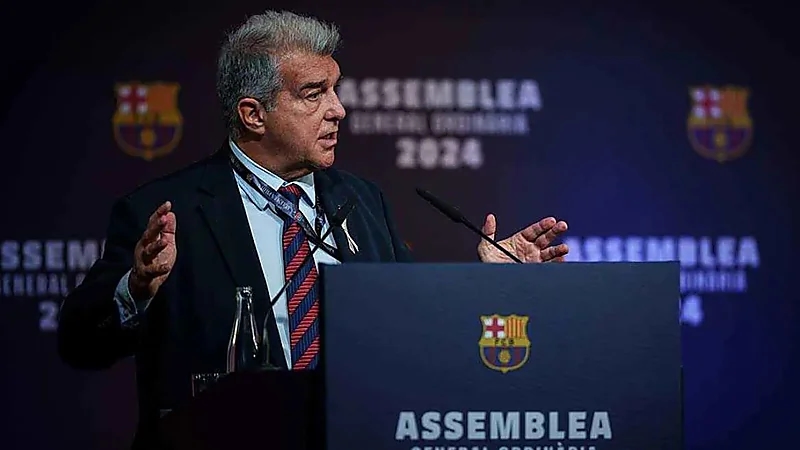 رئيس نادي برشلونة يرد من جديد على قضية نيغريرا: إنهم يريدون تدميرنـا