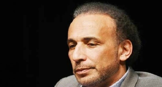 فرنسا تمدد اعتقال حفيد " حسن البنا "