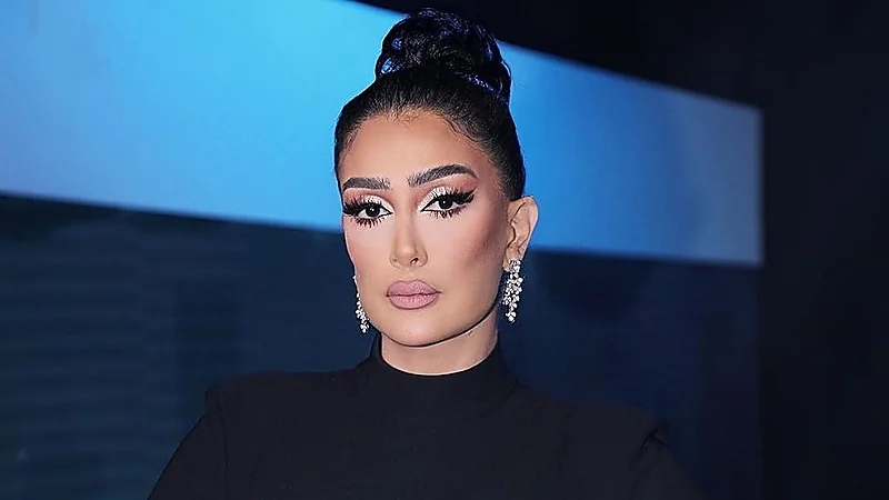 غادة عبدالرازق تستعرض رشاقتها بإطلالة ساحرة .. صور