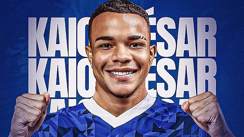 الهلال يرفض إعارة كايو سيزار إلى كروزيرو البرازيلي