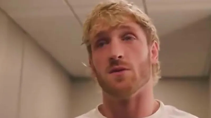 ‏لوغان بول يعلن أنه ممنوع من دخول مصر بعد محاولته زيارة الأهرامات .. فيديو