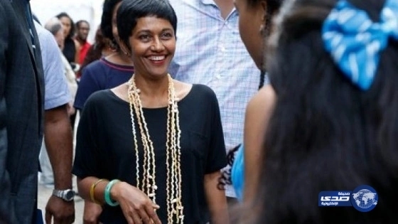 وزيرة فرنسية تحت وقع الصدمة إثر تصريحات تقول "أن تكون فرنسيا يعني أن تكون أبيض"