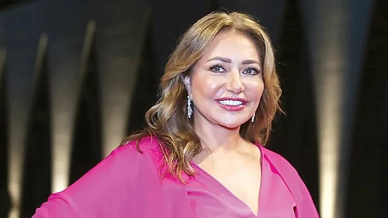 ليلى علوي تطالب بتخصيص مكان معين لإقامة مهرجان القاهرة السينمائي